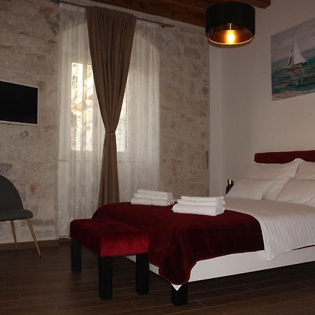 ספליט Luxury Rooms Rustic Chic מראה חיצוני תמונה