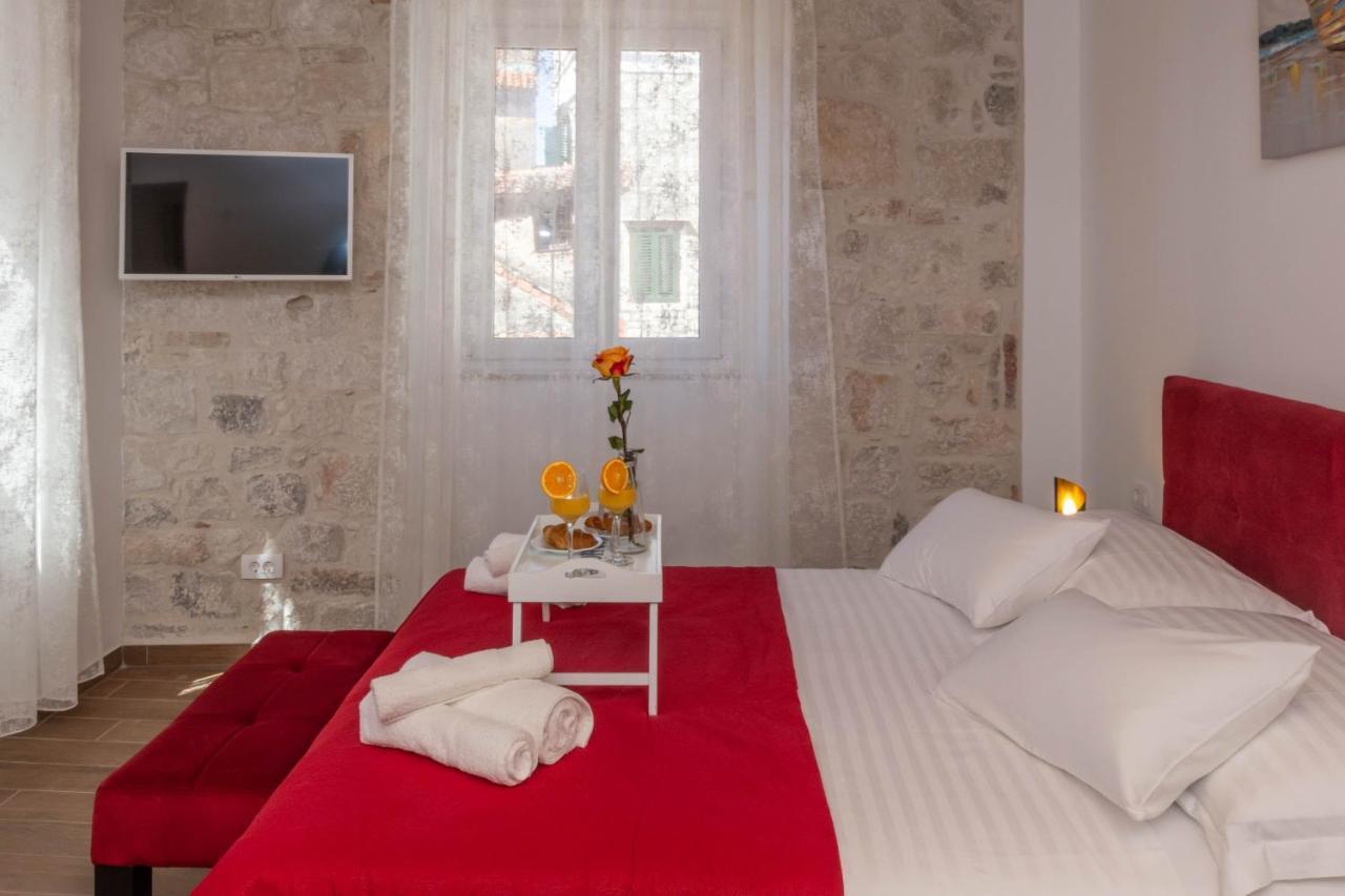 ספליט Luxury Rooms Rustic Chic מראה חיצוני תמונה