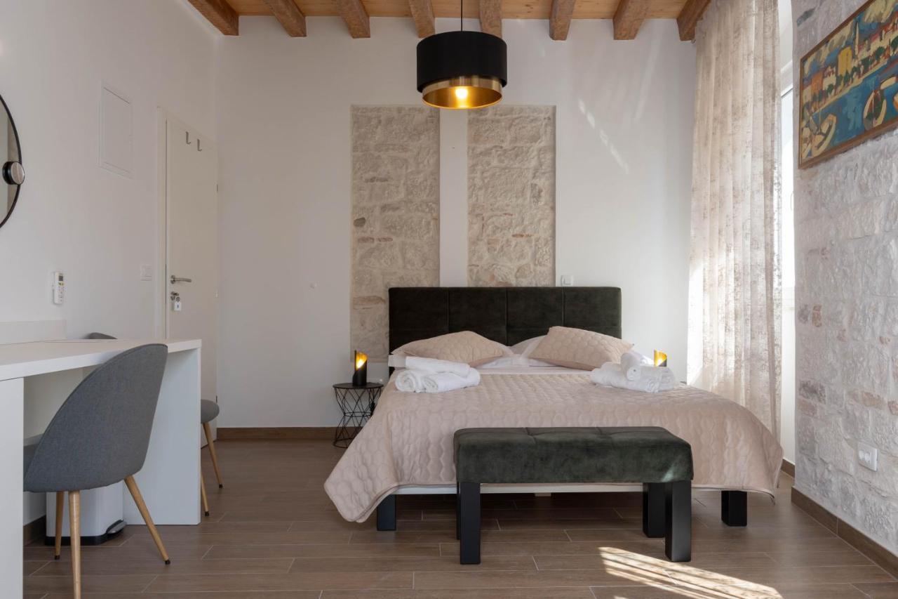 ספליט Luxury Rooms Rustic Chic מראה חיצוני תמונה